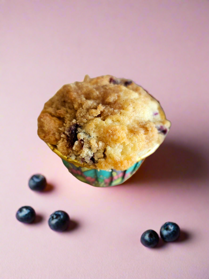 Blueberry Muffins with Cinnamon Streusel Topping